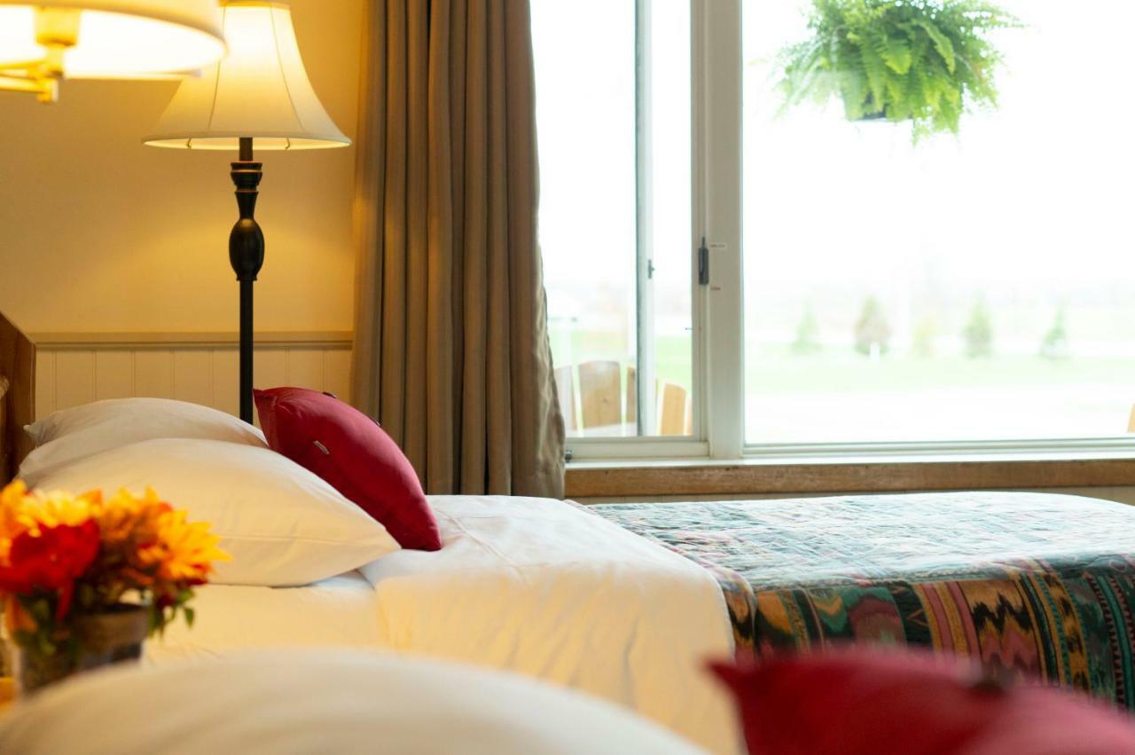 Wayside Motel Manitoulin Manitowaning Ngoại thất bức ảnh
