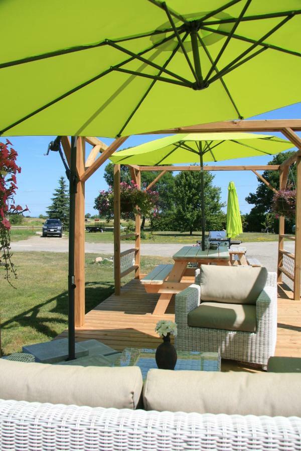 Wayside Motel Manitoulin Manitowaning Ngoại thất bức ảnh